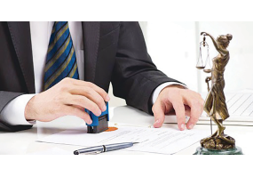 Dịch vụ pháp lý ủy quyền và hợp đồng
