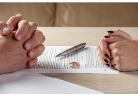 Luật sư ly hôn, tranh chấp tài sản & nuôi con