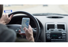 Mức phạt lỗi sử dụng điện thoại như thế nào?