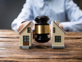 Luật sư giải quyết tranh chấp đất đai tại Hóc Môn