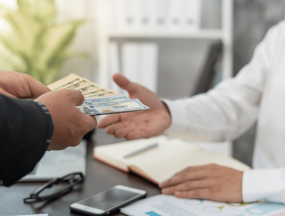 HƯỚNG XỬ LÝ KHI CÔNG TY CHẬM TRẢ LƯƠNG