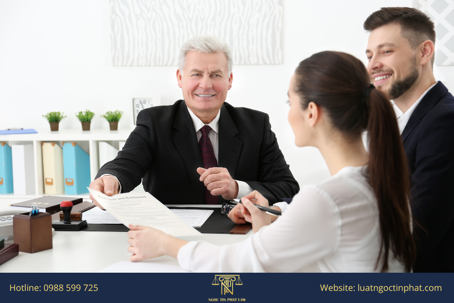 Căn cứ pháp luật về khai nhận di sản có yếu tố nước ngoài