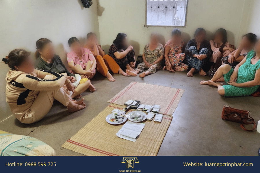 Hướng xử lý pháp lý khi bị vây bắt, bị nghi ngờ chỉ “ngồi xem”