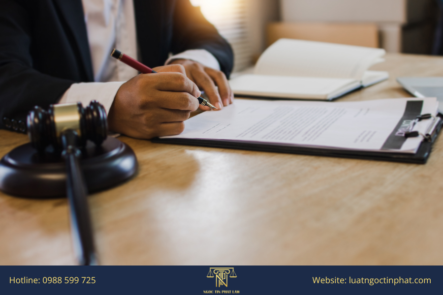 Thủ tục khởi kiện yêu cầu tuyên bố di chúc giả mạo hoặc vô hiệu